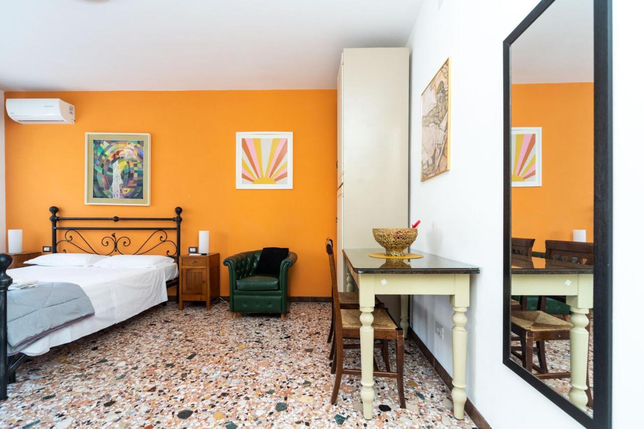 Monti Guesthouse メストレ エクステリア 写真